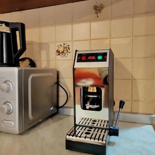 One Bd Flat Near Center With 24h Self Check In Διαμέρισμα *