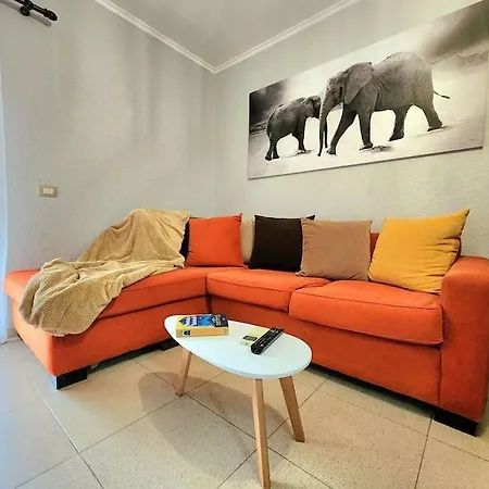 Apartment One Bd Flat Near Center With 24h Self Check In Tirana