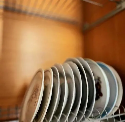 One Bd Flat Near Center With 24h Self Check In *